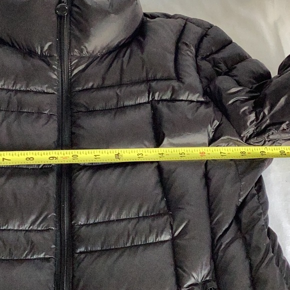 Calvin Klein jacket - Picture 9 of 10